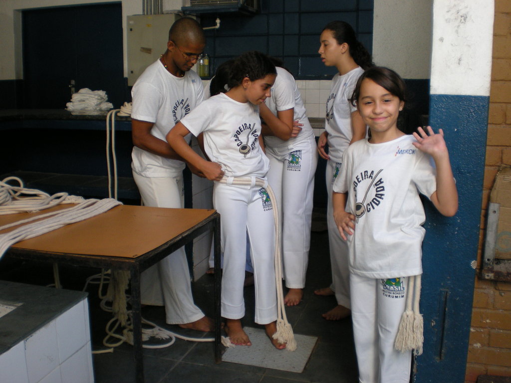 Capoeira Keeps Over 100 Kids Healthy and In School