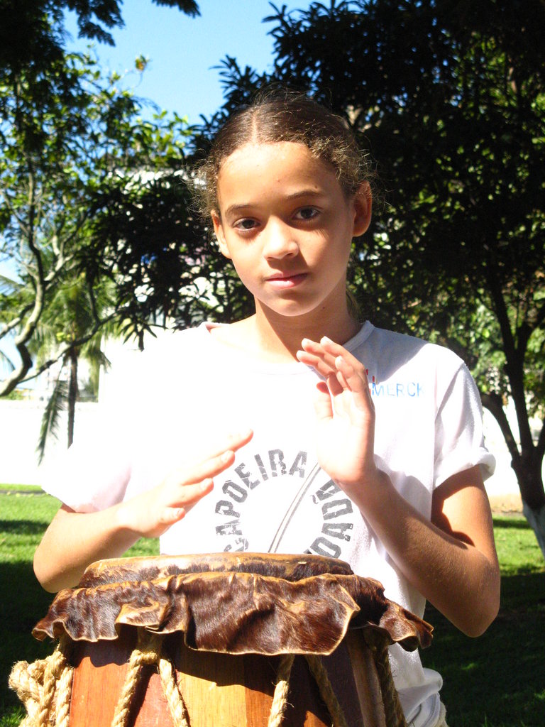 Capoeira Keeps Over 100 Kids Healthy and In School