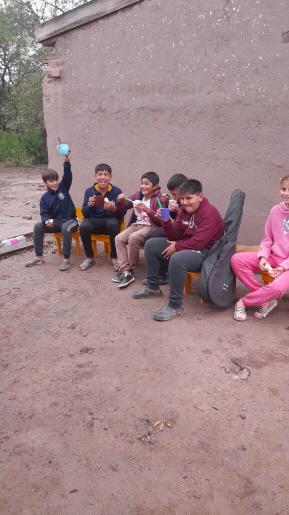 Bright Minds, Healthy Bites in Piruaj Bajo