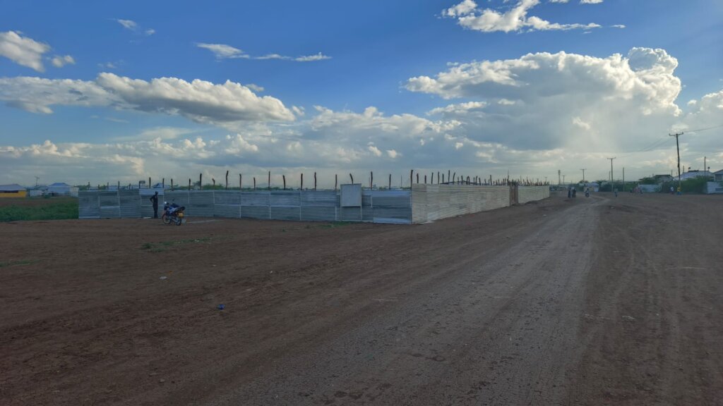 Full Fence View