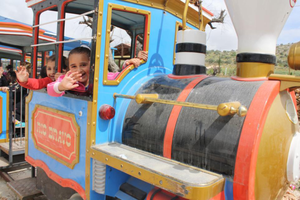 Train time at Beita Amusement Park!