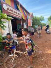 Children are happy to access to Salariin Kampuchea