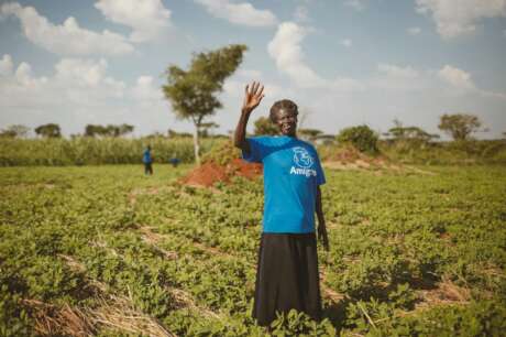Microloans for Nigerian Women to Grow Food at Home