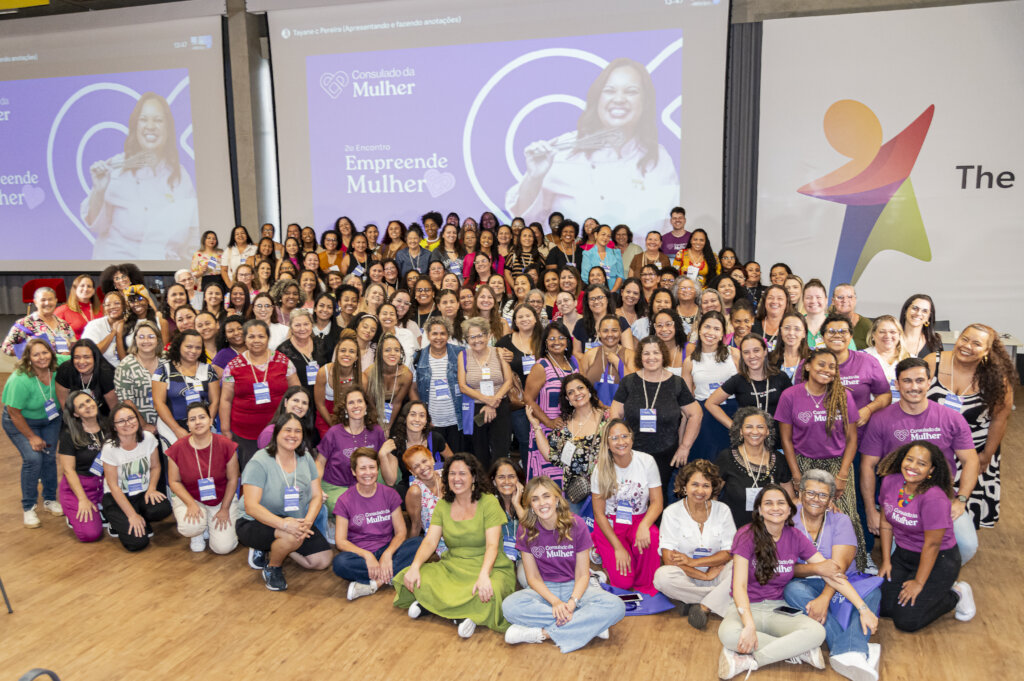 Empower Brazilian Women's Financial Freedom