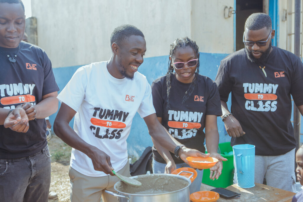 Give Food & Hope to Poor Schoolchildren in Zambia