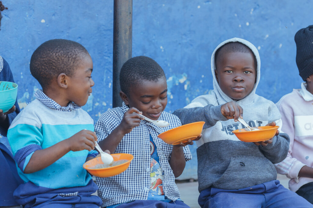 Give Food & Hope to Poor Schoolchildren in Zambia