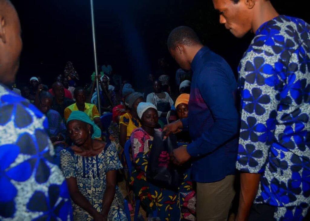 SUPPORT US TO GROW A FARM  FIGHT HUNGER IN OKANLE