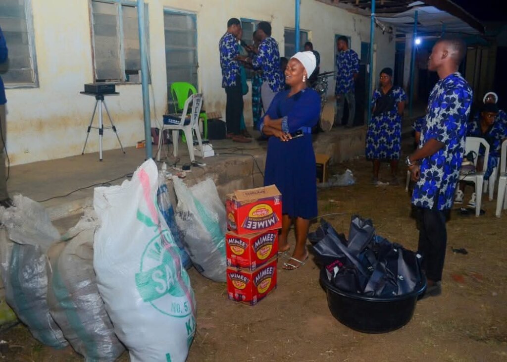 SUPPORT US TO GROW A FARM  FIGHT HUNGER IN OKANLE