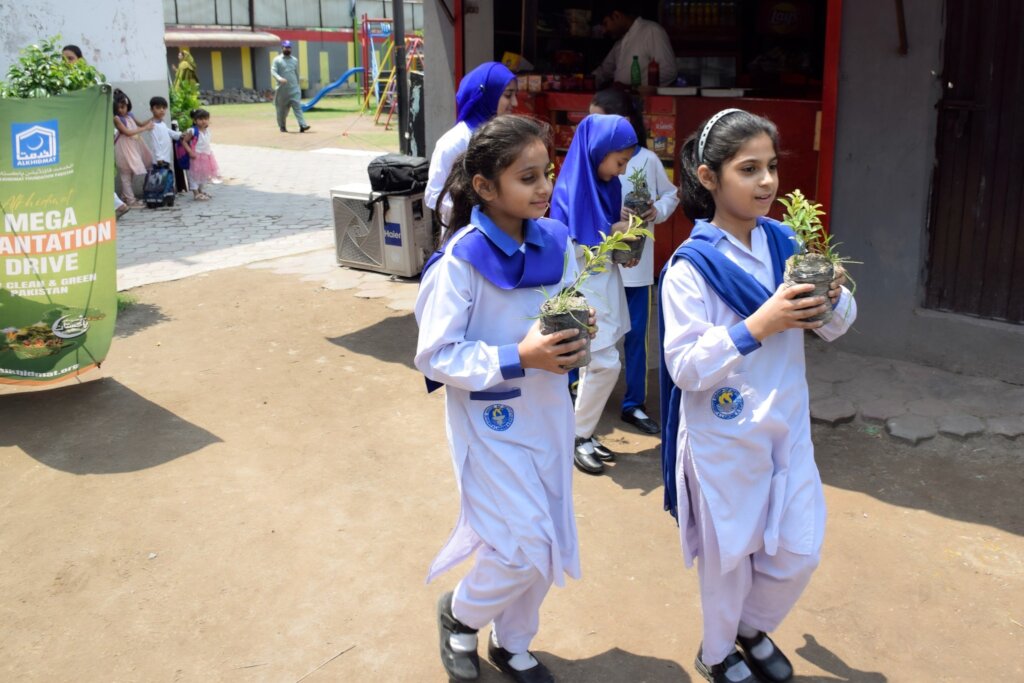 Donate 15 Plants for USD 10 in Pakistan