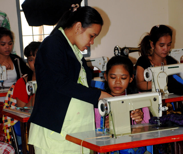 Empower HIV+ Women in Cambodia to Start a Business