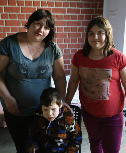 Support a Ukrainian family who survived the war