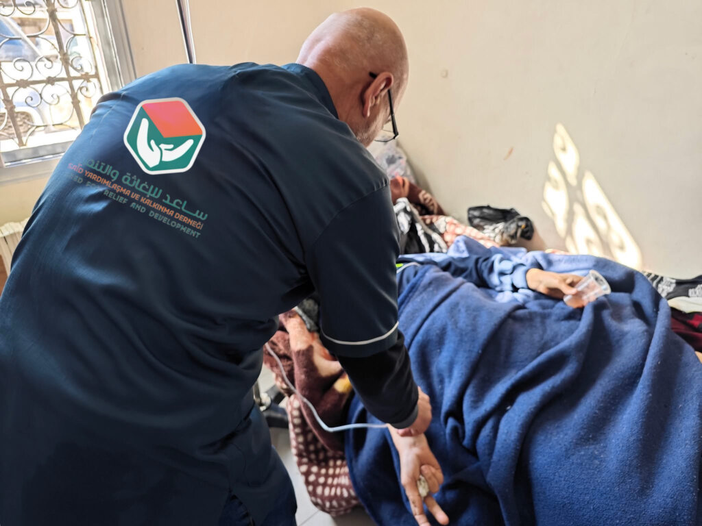 Support the Kidney Dialysis Center in Syria