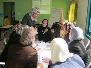 Women share ideas about business opportunities