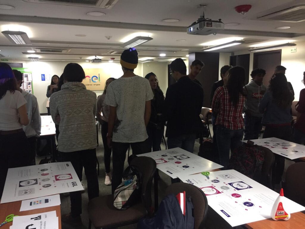 Digital Safety Academy for teens and communities - GlobalGiving