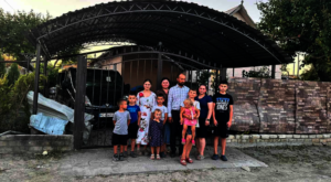 Help for Ukrainian family from Kherson!