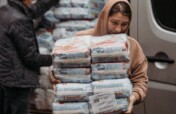 Help women in frontline areas with care and tools