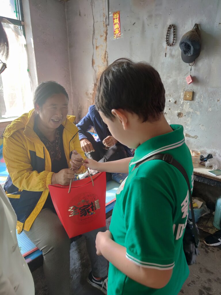 Help Rongjiang Children Rise: Flood Relief