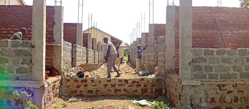 KENYA: Build Houses for Poorest Rural Families.