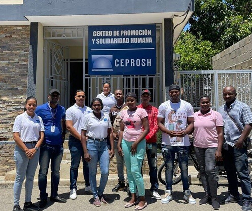 Sustained community support for 150 PLHIV in DR.