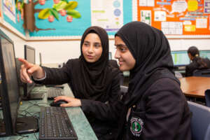 Students in Luton completing Apps for Good course