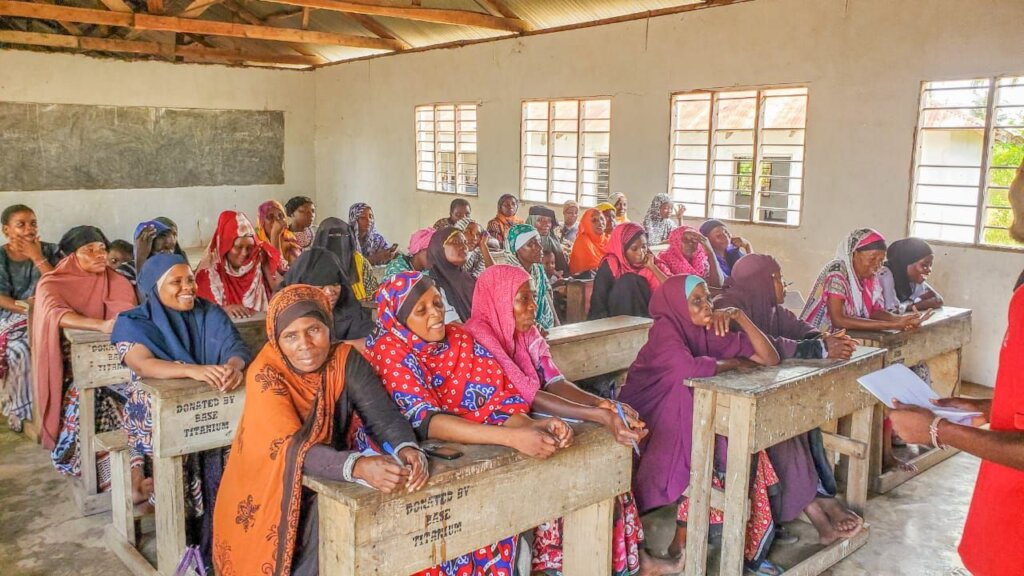 Purchase fuel-efficient stoves for 30 Kenyan women