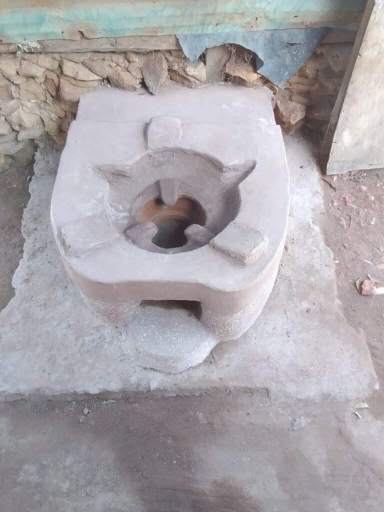 Purchase fuel-efficient stoves for 30 Kenyan women