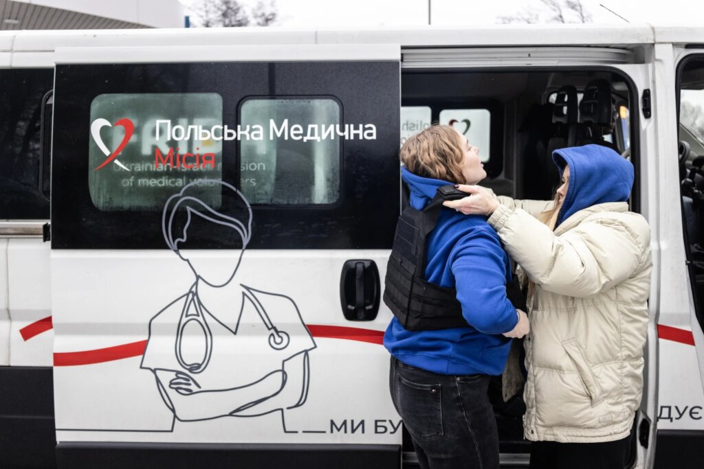 Mobile primary medical care in eastern Ukraine