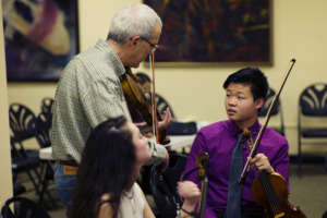 Steven Tenenbom instructs at the PYP Coaching.