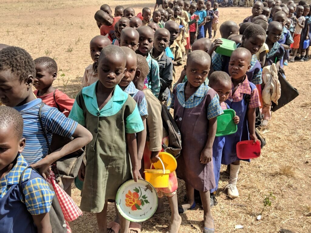 Feed 1,000 Nigerian Schoolchildren Every Month