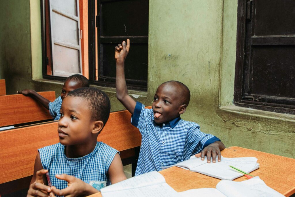 Provide Learning Aid for Children with Dyslexia