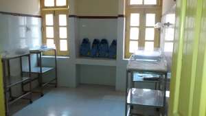 Embrace warmers in Unchahar Clinic