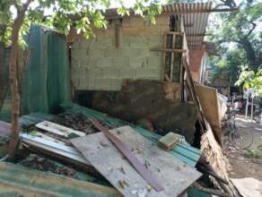 making a liveable makeshift from scrap materials