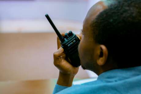 Walkie-talkies for Aid Workers in No-signal Region