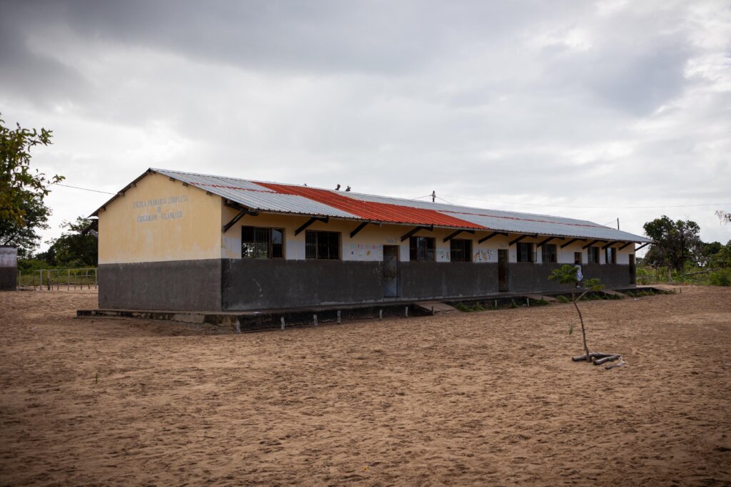 Santorini Mozambique Footprints -Chigamane School