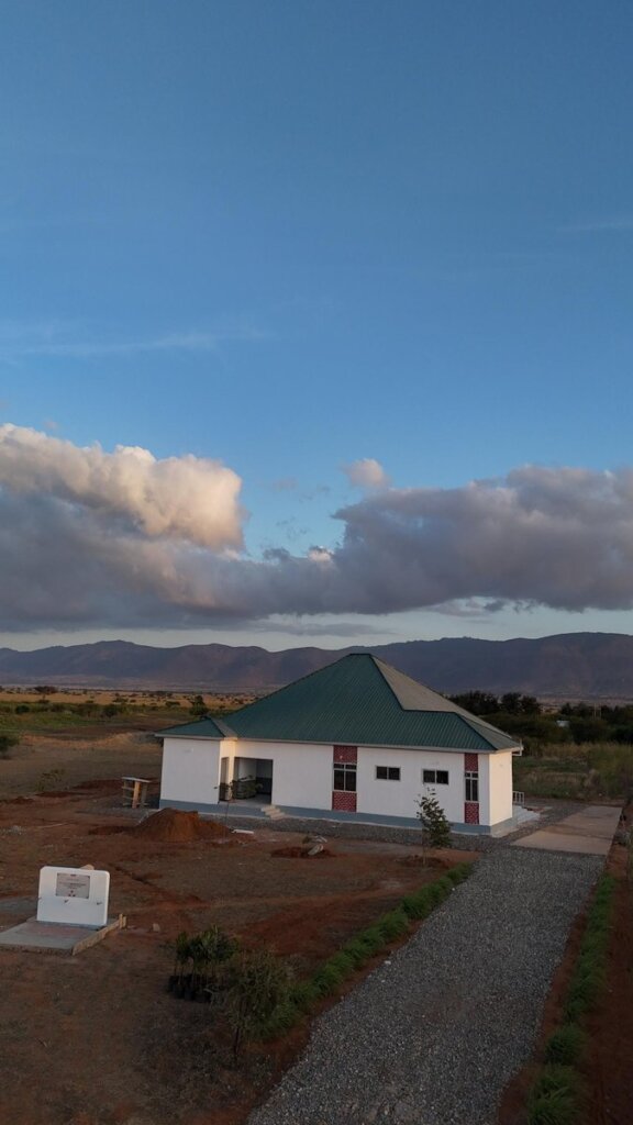 Emergency Project, Tanzania Health Clinic