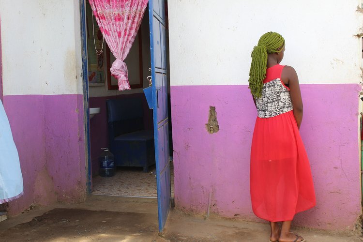 Safe Options for Unplanned Teenage Pregnancies