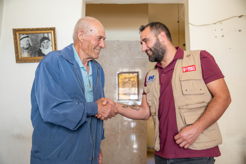 Support Mercy Corps' response in the Middle East