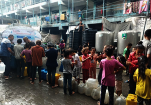 Peace Winds water distribution in Gaza City