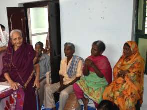 Give Daily Meal to 30 Elderly people for 90 days