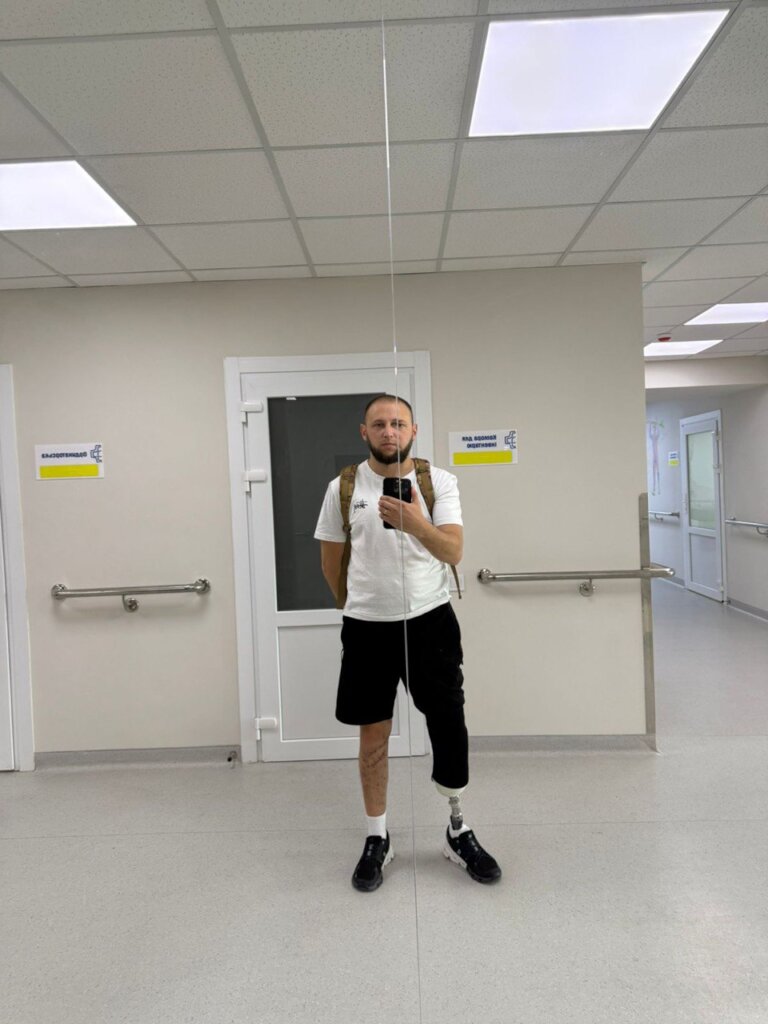 Support deminers to return to a normal life