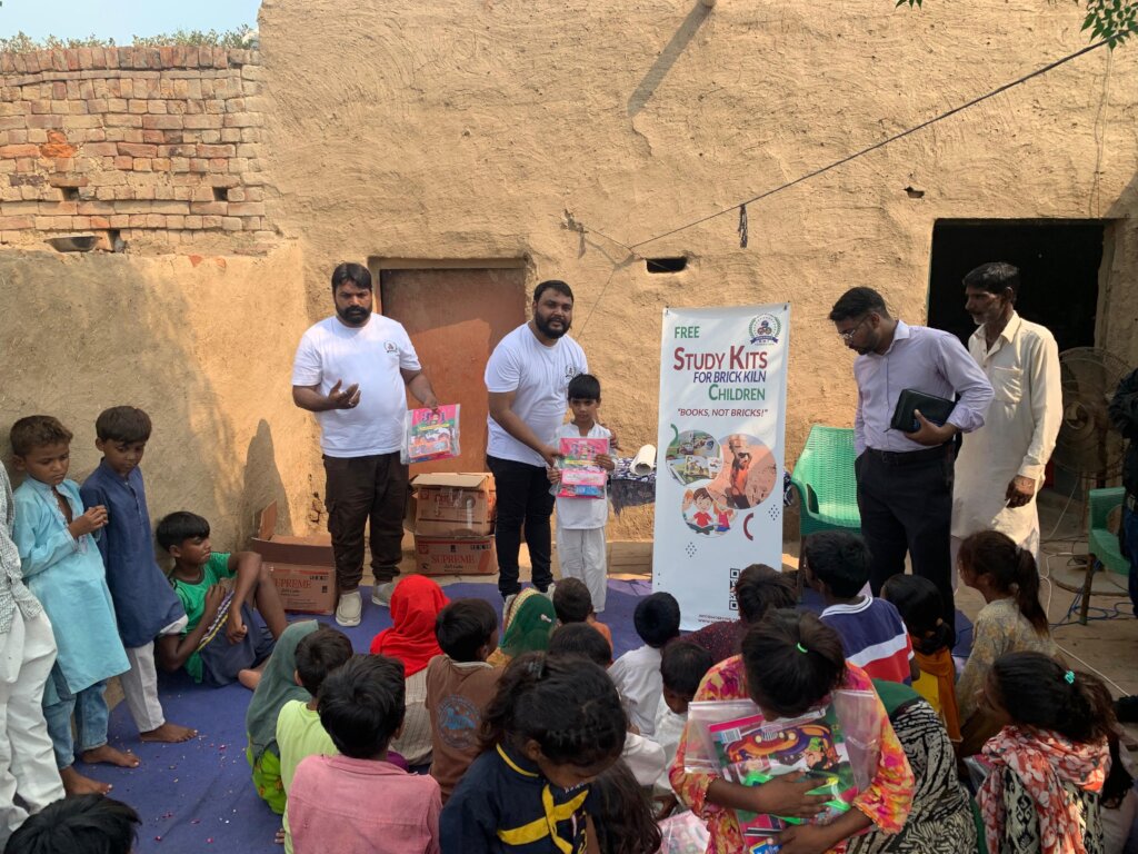 Free Study Kits for 200 Poor School Children