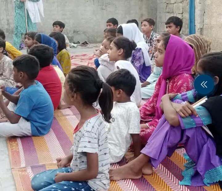 Build Free School for underprivileged children.