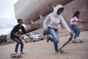 SHE CAN: Skateboarding for Street Girls