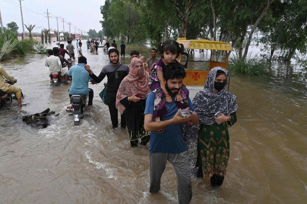 Emergency Food Relief for Flood-Affected Families