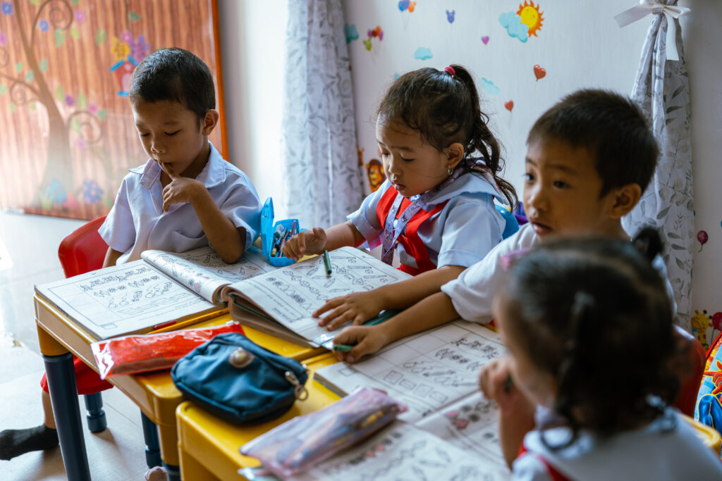 Light & Learning for Children in Philippines