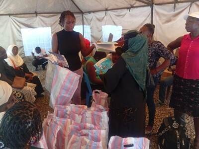 Food basket distribution in Mombasa, Kenya