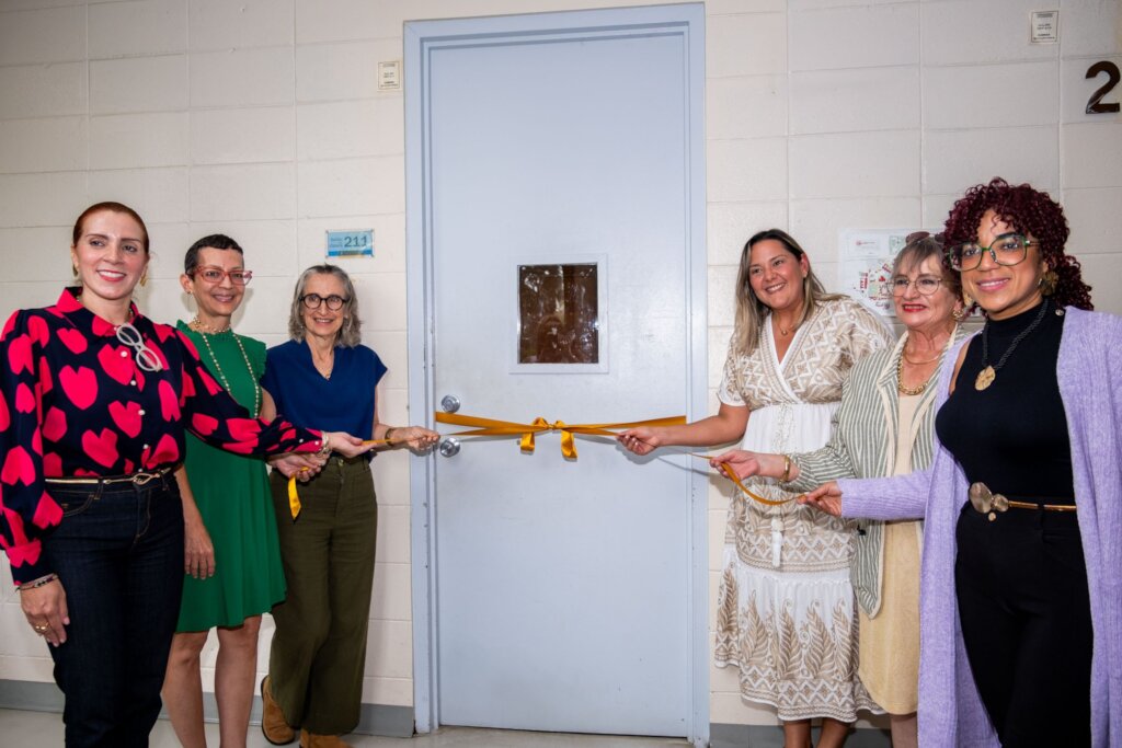 Educate 40 Women in Puerto Rico, Citizens of Peace