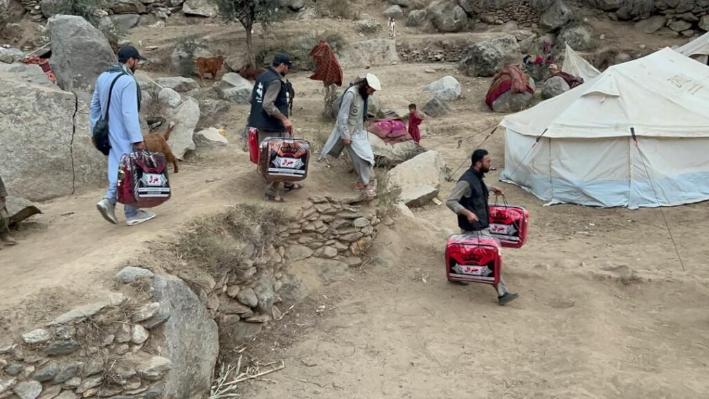 Earthquake Relief for Afghan Families