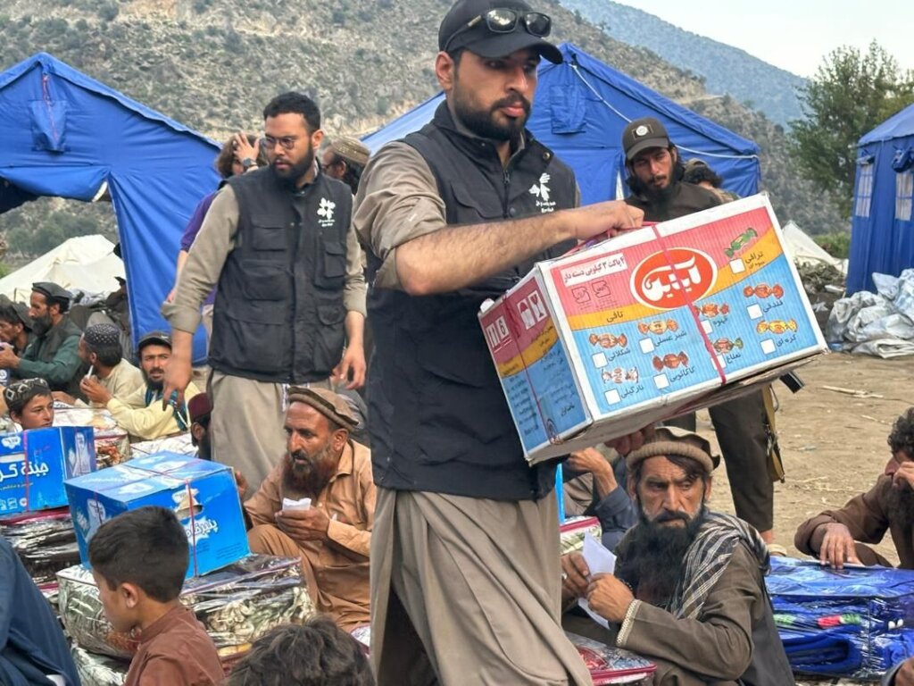 Earthquake Relief for Afghan Families