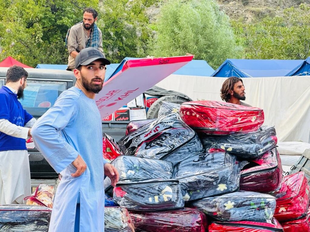 Earthquake Relief for Afghan Families